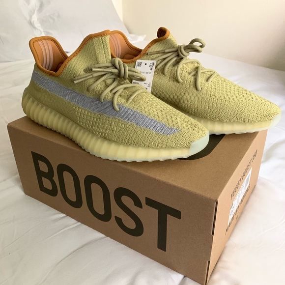 Yeezy Boost 350 V2 Marsh Water Soaker Ash Womens T